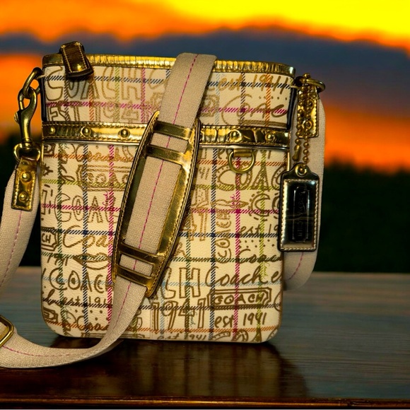 Coach Tattersall Gold Metallic Graffiti PVC Leather Trim Swingpack Cross… - Picture 1 of 16
